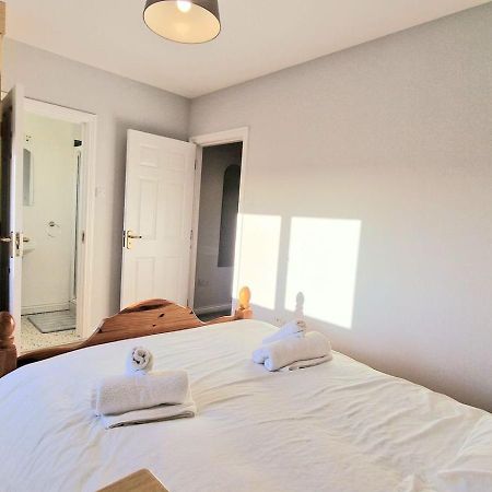 Cosy 3 Bedroom All Ensuites Galway Exterior foto